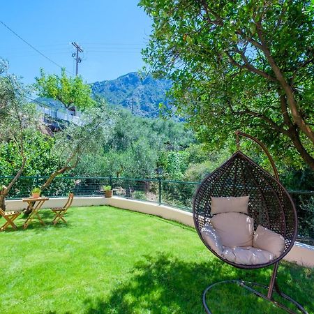 קלמאטה Almyros Aktis Private Garden Apartment מראה חיצוני תמונה
