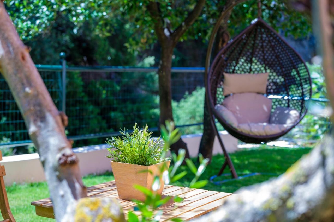 קלמאטה Almyros Aktis Private Garden Apartment מראה חיצוני תמונה