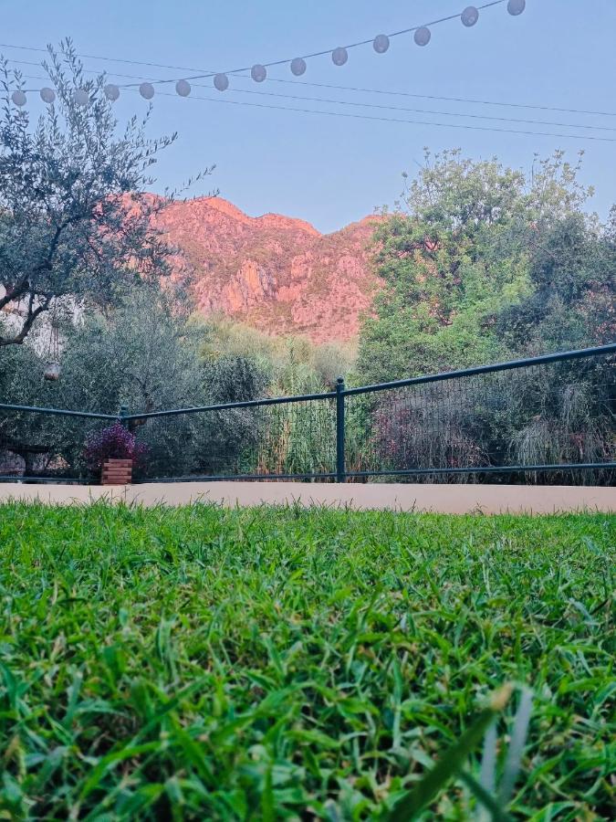 קלמאטה Almyros Aktis Private Garden Apartment מראה חיצוני תמונה